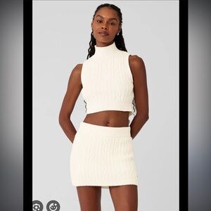 ALO Yoga - Cable Knit Winter Bliss Mock Neck Tank sleeveless crop top